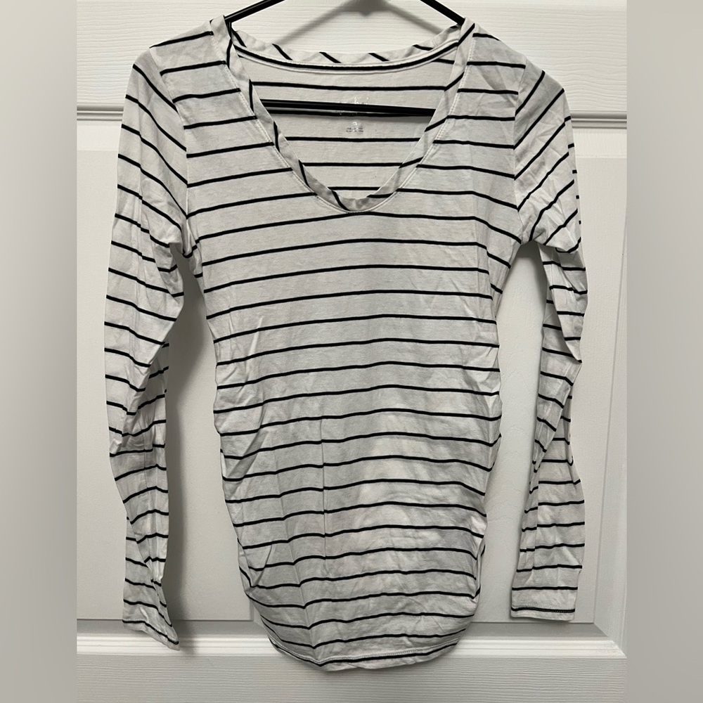 Isabel Maternity by Ingrid & Isabel Long Sleeve Tee - White w Black Stripes